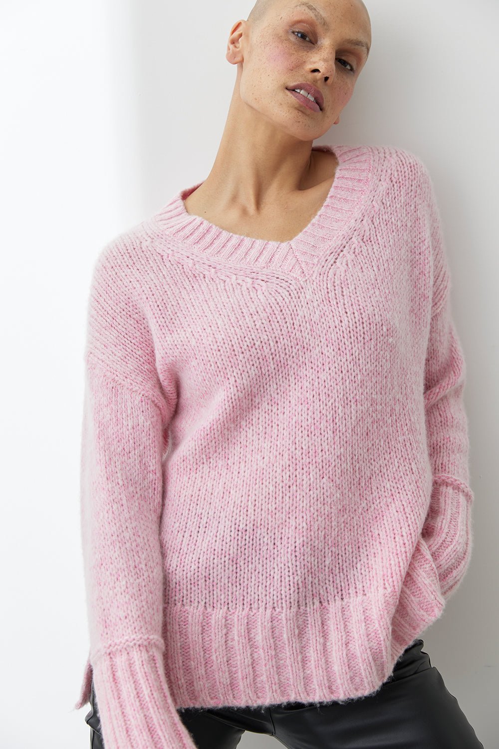 Mia Fratino Naya Vee Sweater - Rose - Stella Rose Fashions – STELLA