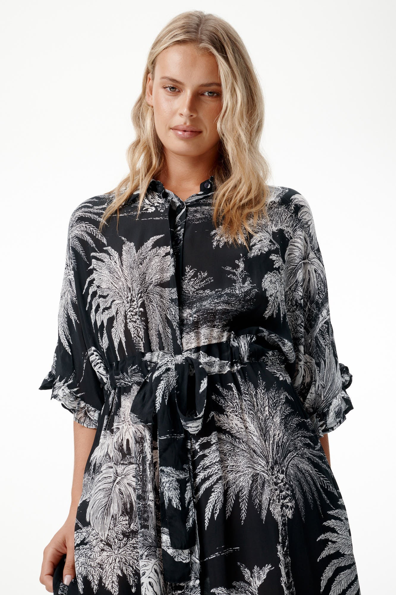 Oneseason Jasmine-Midnight Palm-Cotton/Viscose-Black