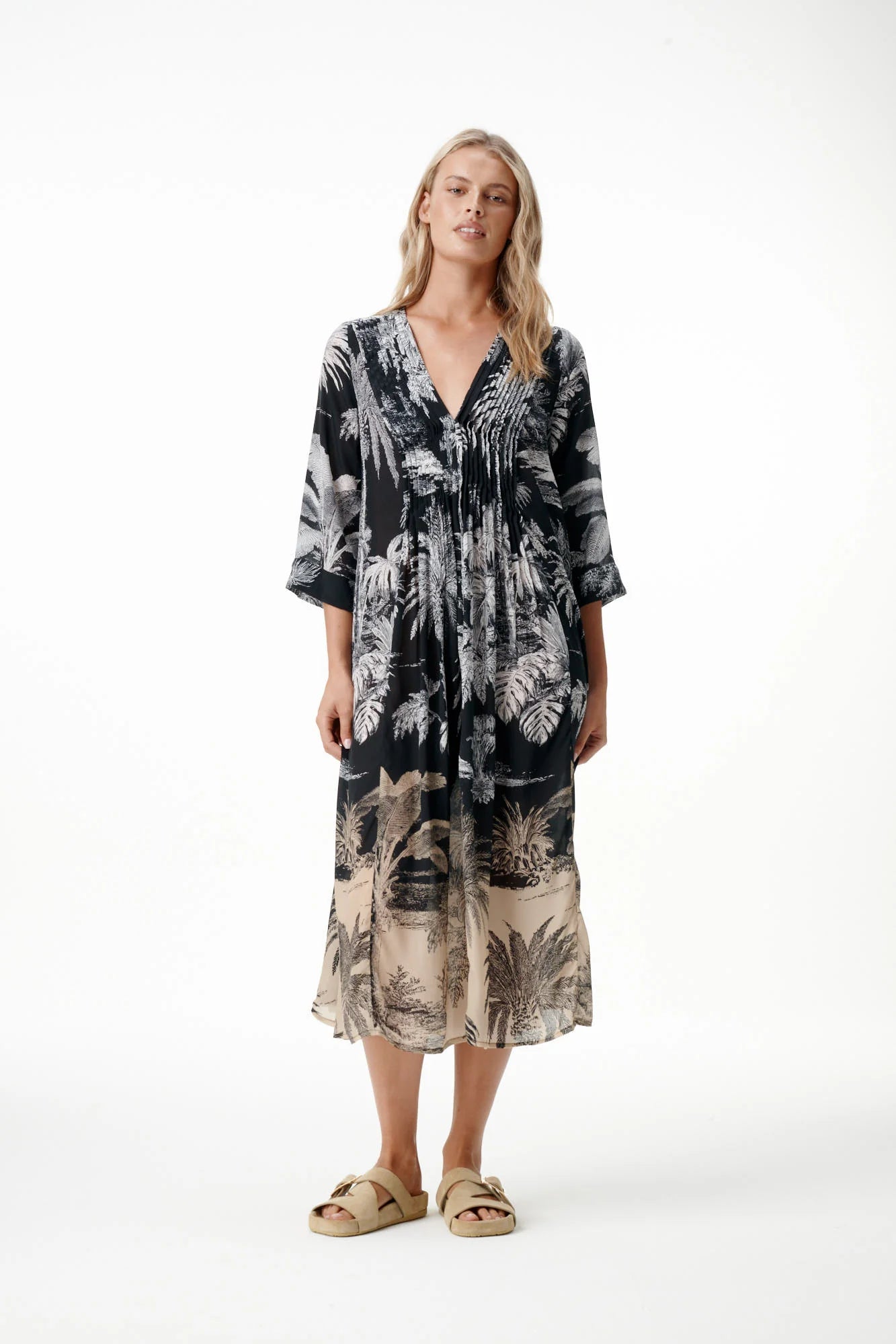 260324_OneSeason_MIA_MIDNIGHTPALM_BLACKMIDNIGHTPALM_BLACK_133_2200x_dddf6452-fc59-43eb-b705-4b09997970c2.webp