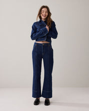 Summum Woman Flared Jeans in Rinse Denim