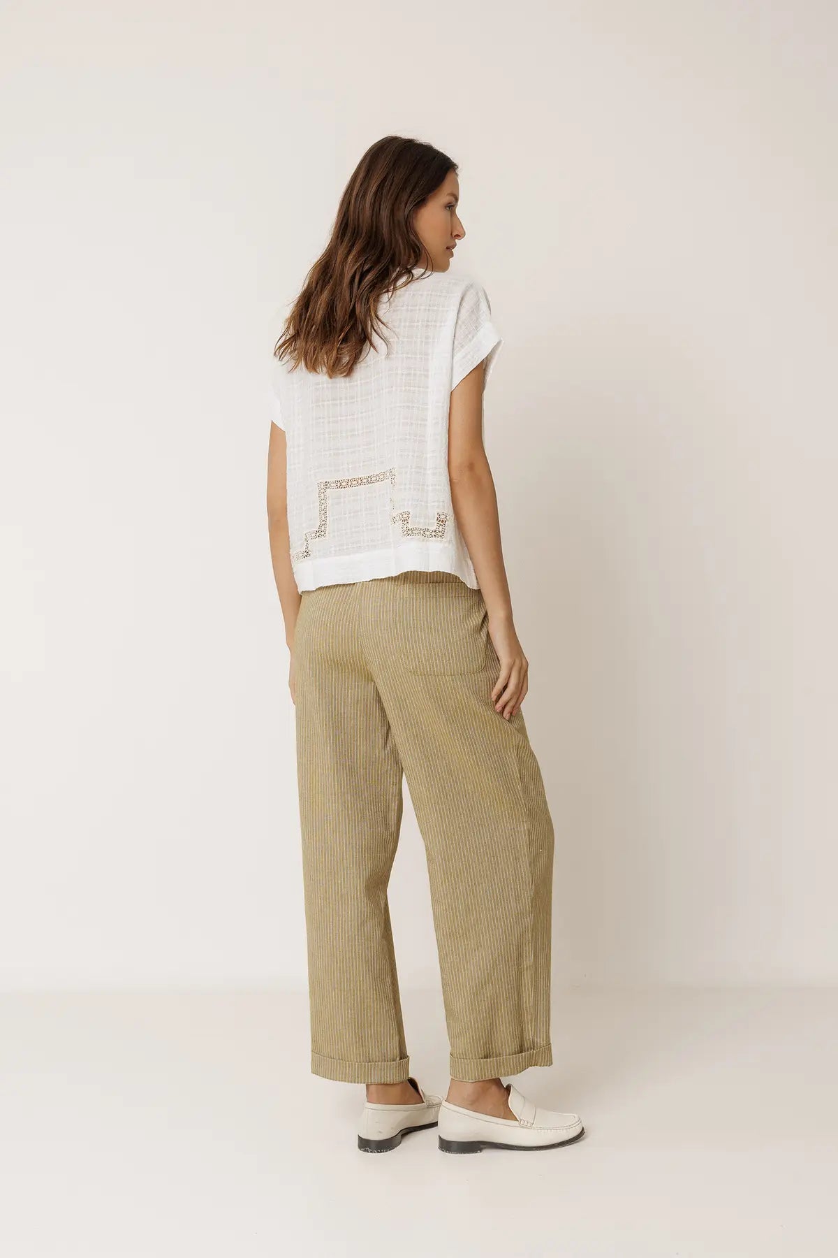 Indi_and-Cold-SS26-womens-trousers-khaki-VV26MI270-Stella_Rose_Fashions.webp