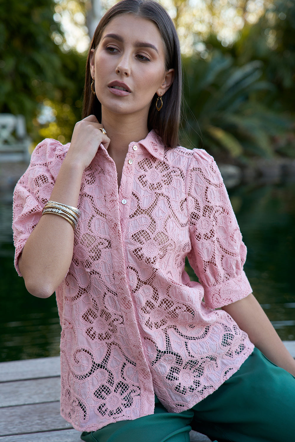 LLS3471-Moonstone-Shirt-Coral-Blush-RRP-369-LS3452-Sandalwood-Pant-Jungle-Green-RRP-279-FR-1.jpg