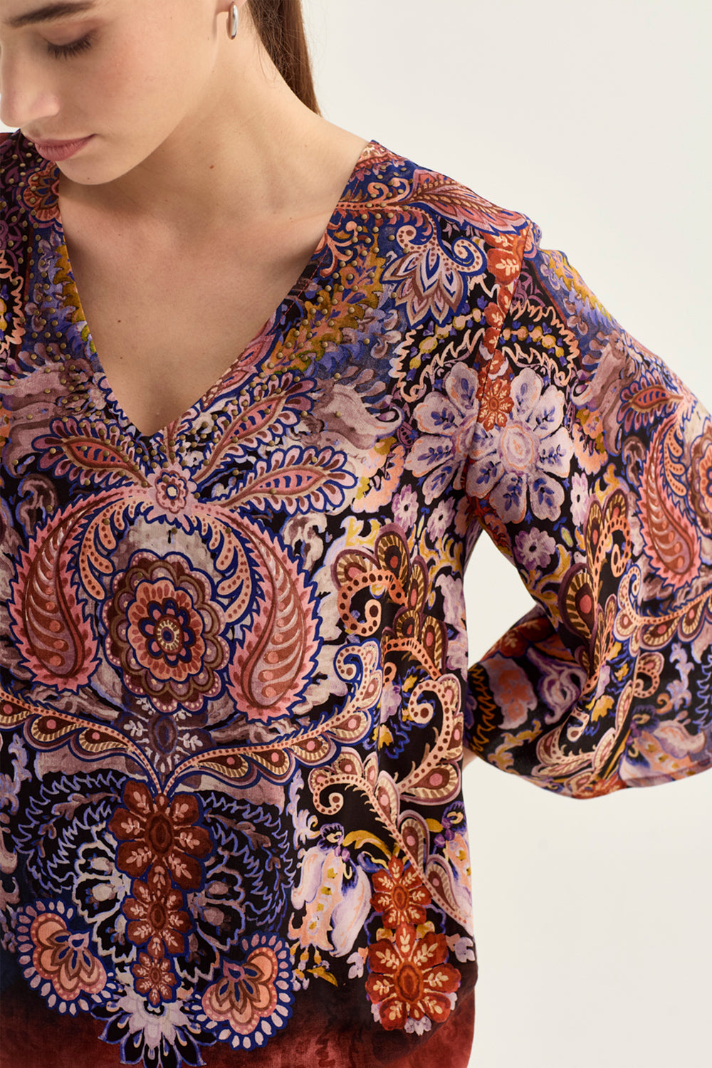 Verge Lotus Top