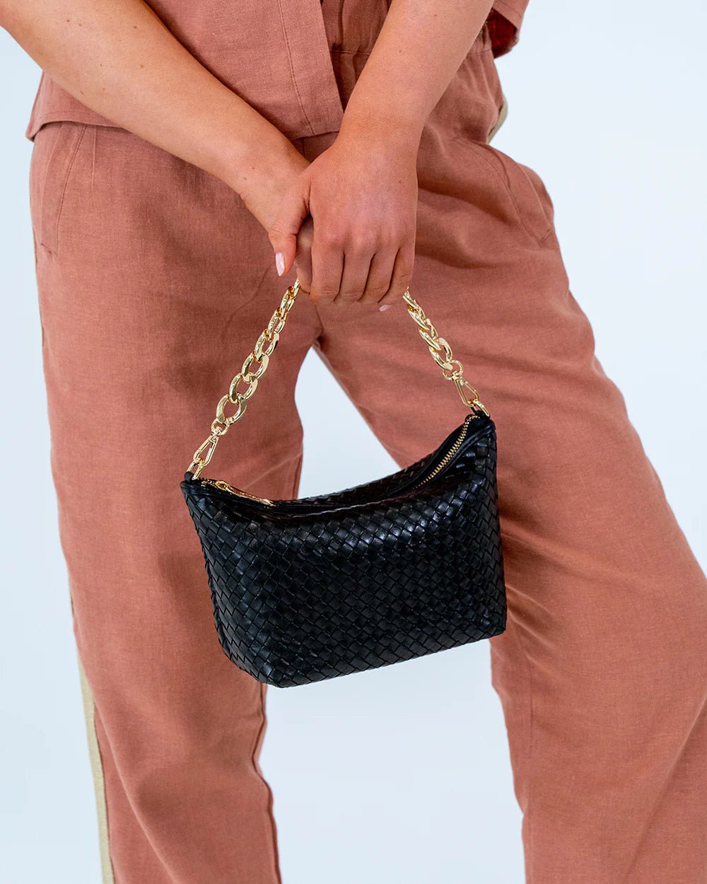 Shop Agnes Leather Handbag | Black Weave - Arlington Milne