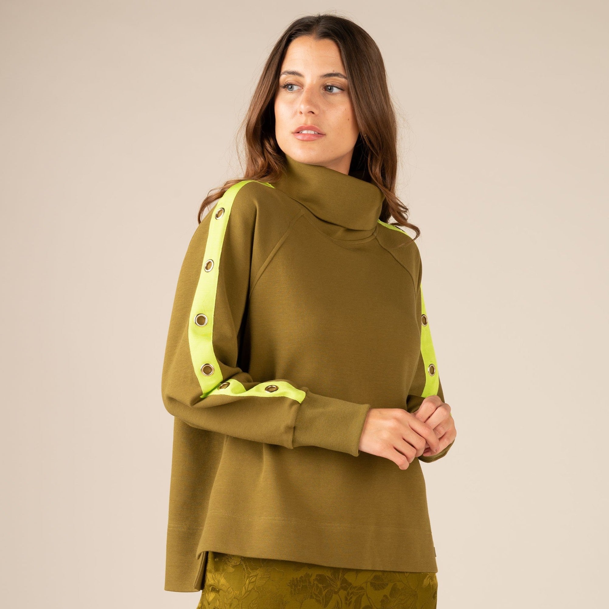 Shop Ansari Rollneck Sweatshirt | Fir Green - Mos Mosh