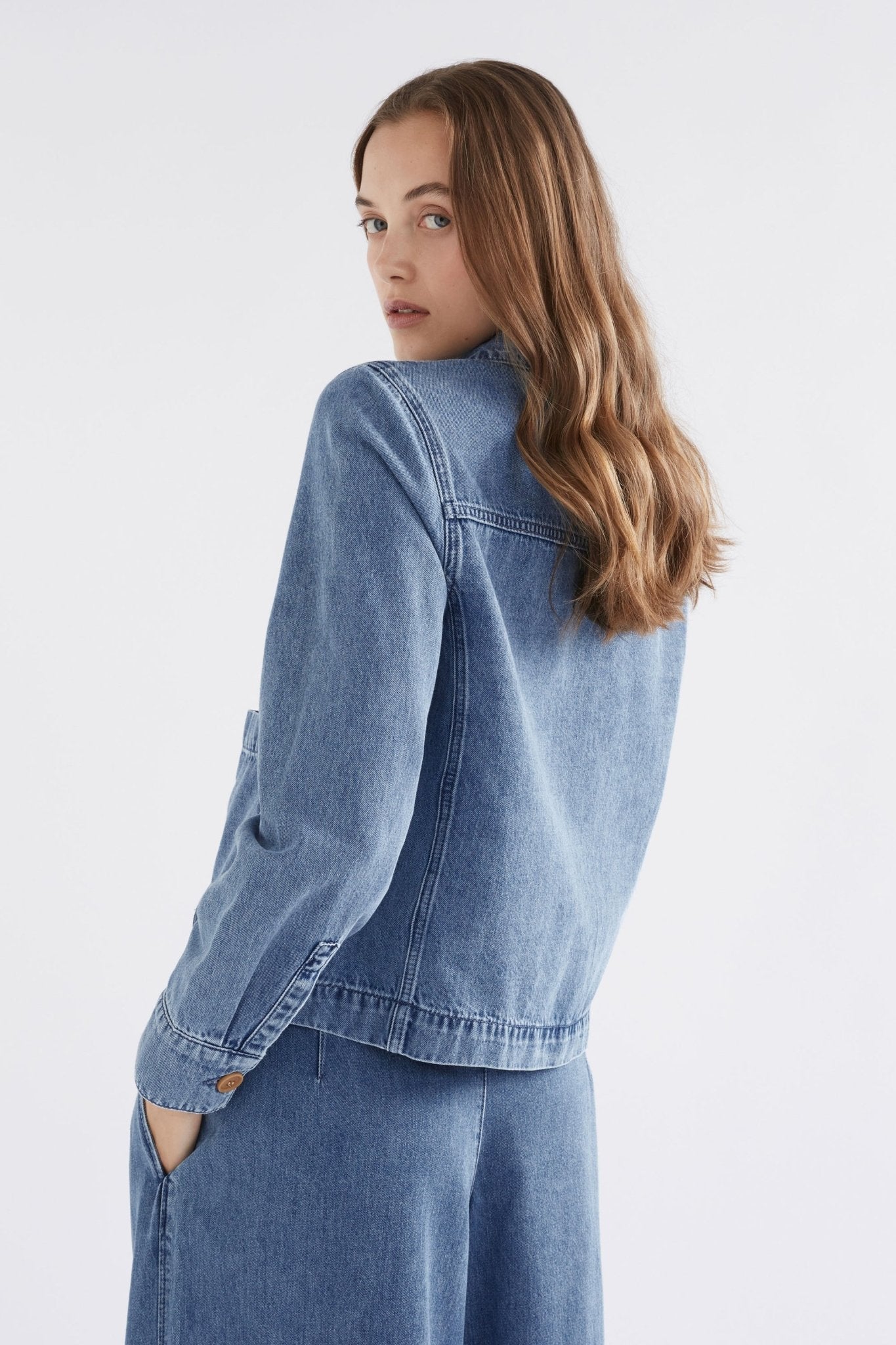 Shop Arbet Denim Jacket | Chambray Blue - Elk The Label