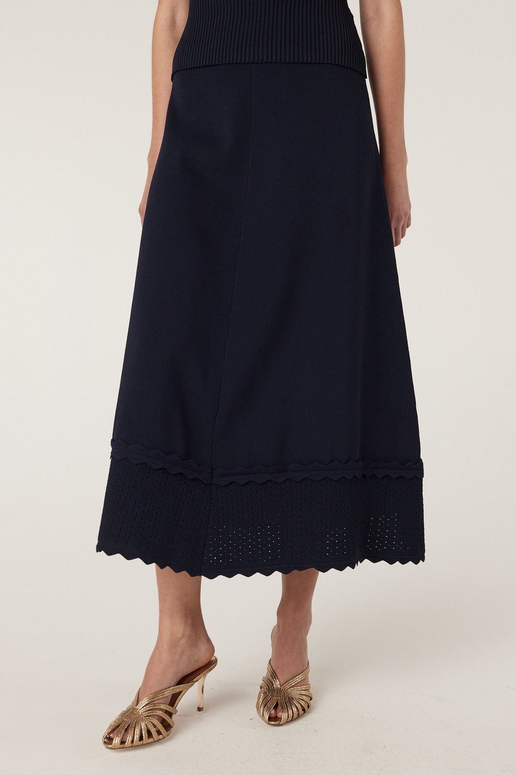 Shop Cable Melbourne Villa Crepe Knit Scallop Skirt - Cable Melbourne