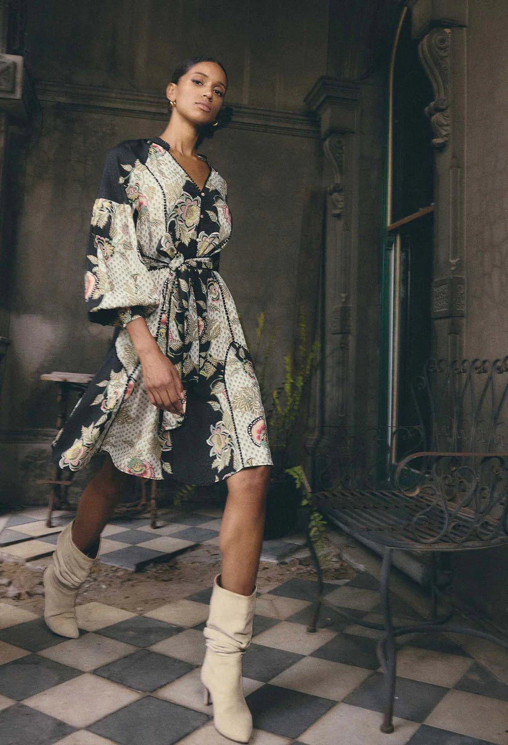 Shop Emersyn Linen Viscose Dress in Mariposa Nero - OnceWas