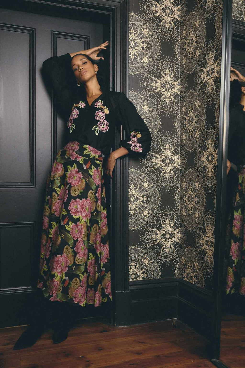 Shop Estrella Linen Viscose Skirt in Winter Granadilla - OnceWas