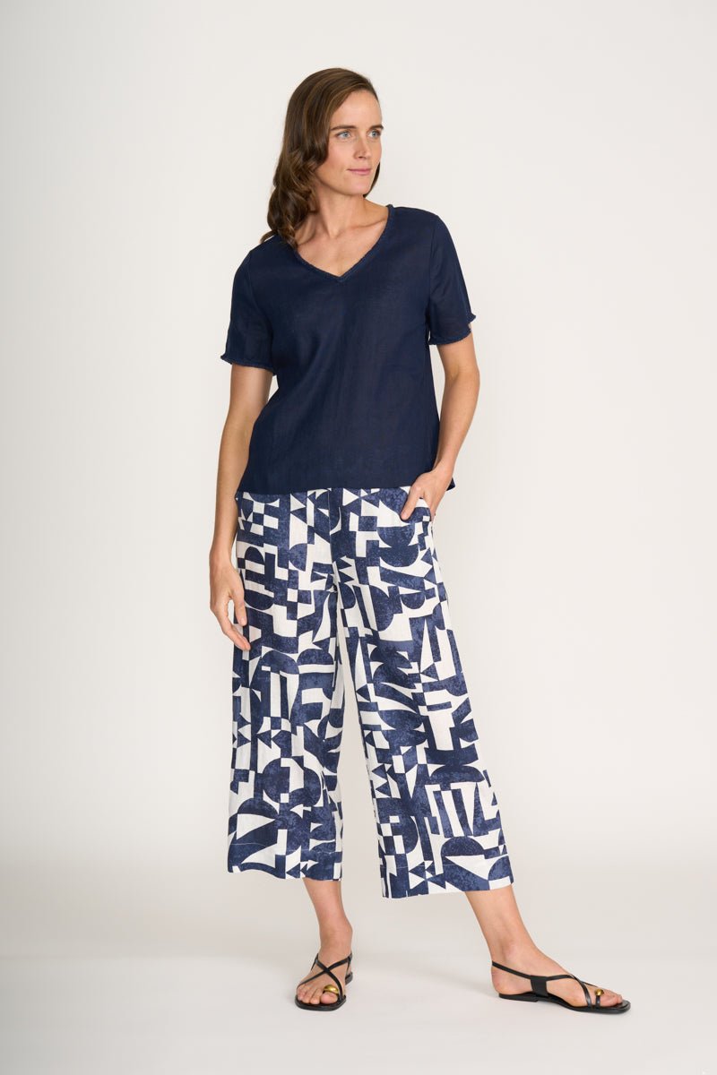 Shop Foil V Benefits Top - FOIL