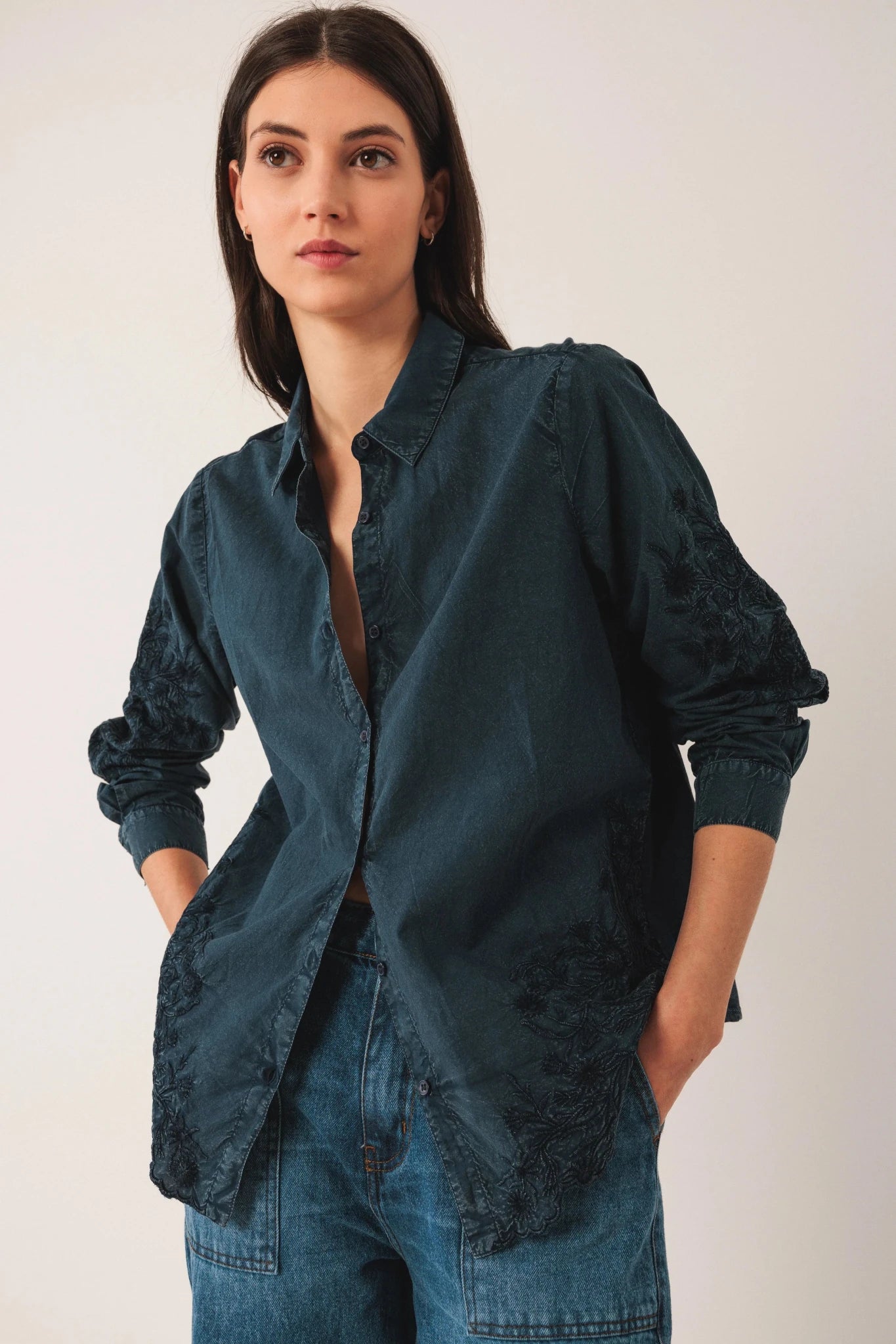 Shop Indi & Cold Camisa Shirt in Marino - Indi & Cold