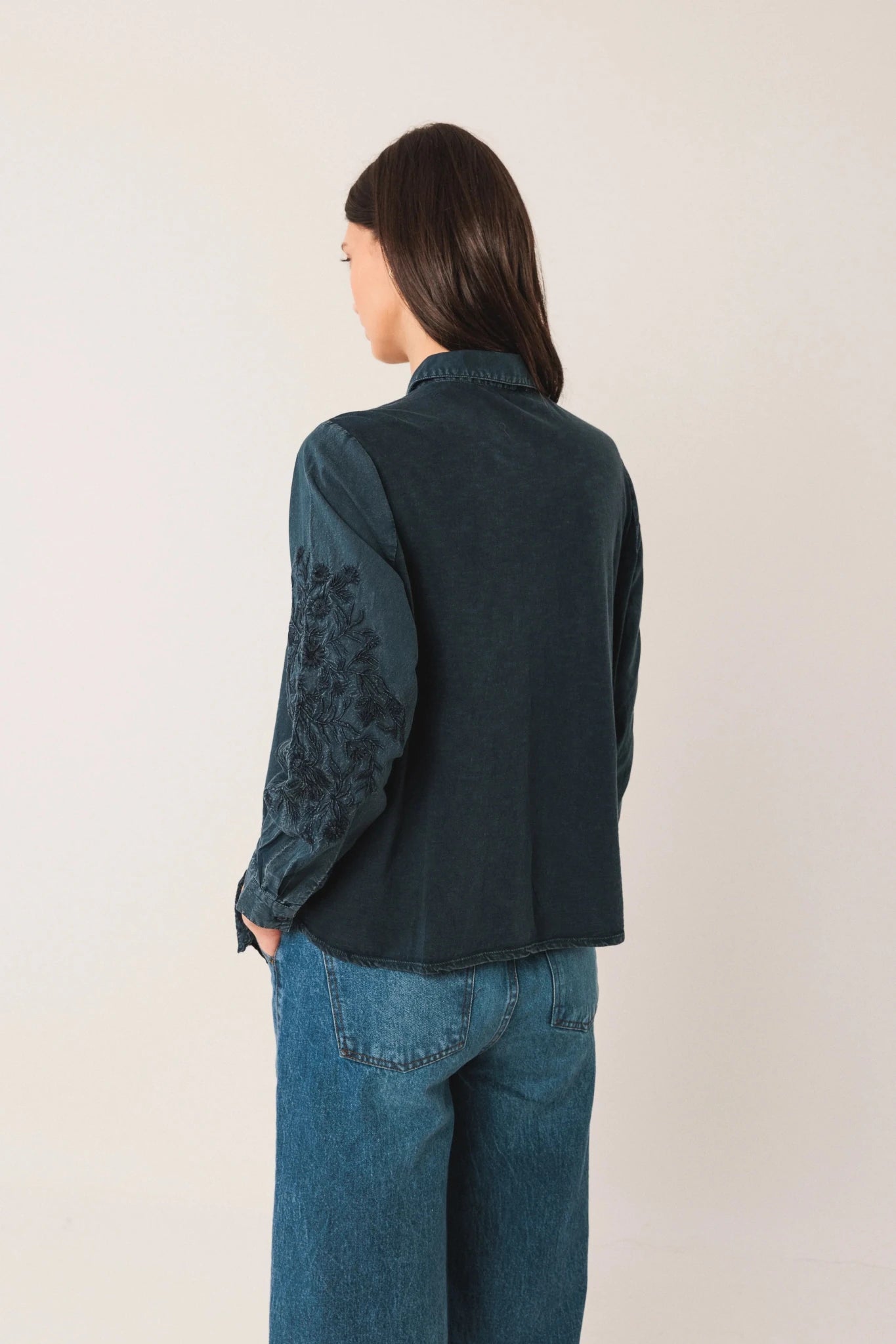 Shop Indi & Cold Camisa Shirt in Marino - Indi & Cold