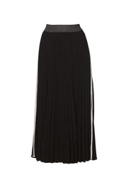 Shop Just Pleat It Skirt | Black - Madly Sweetly