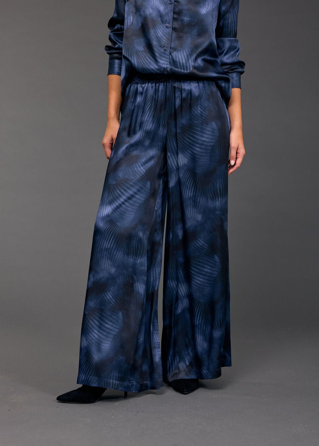 Shop Lorine Lune Silk Pant - Lauren Vidal Paris