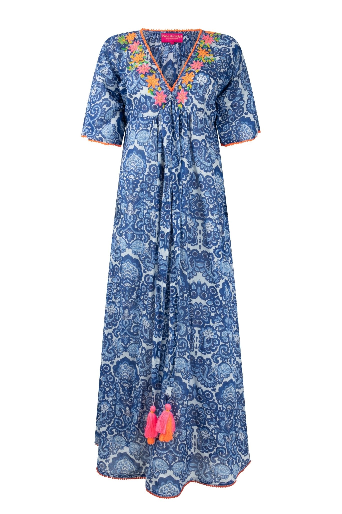 Shop Maxi Dress | Blue/White Print - Place du Soleil