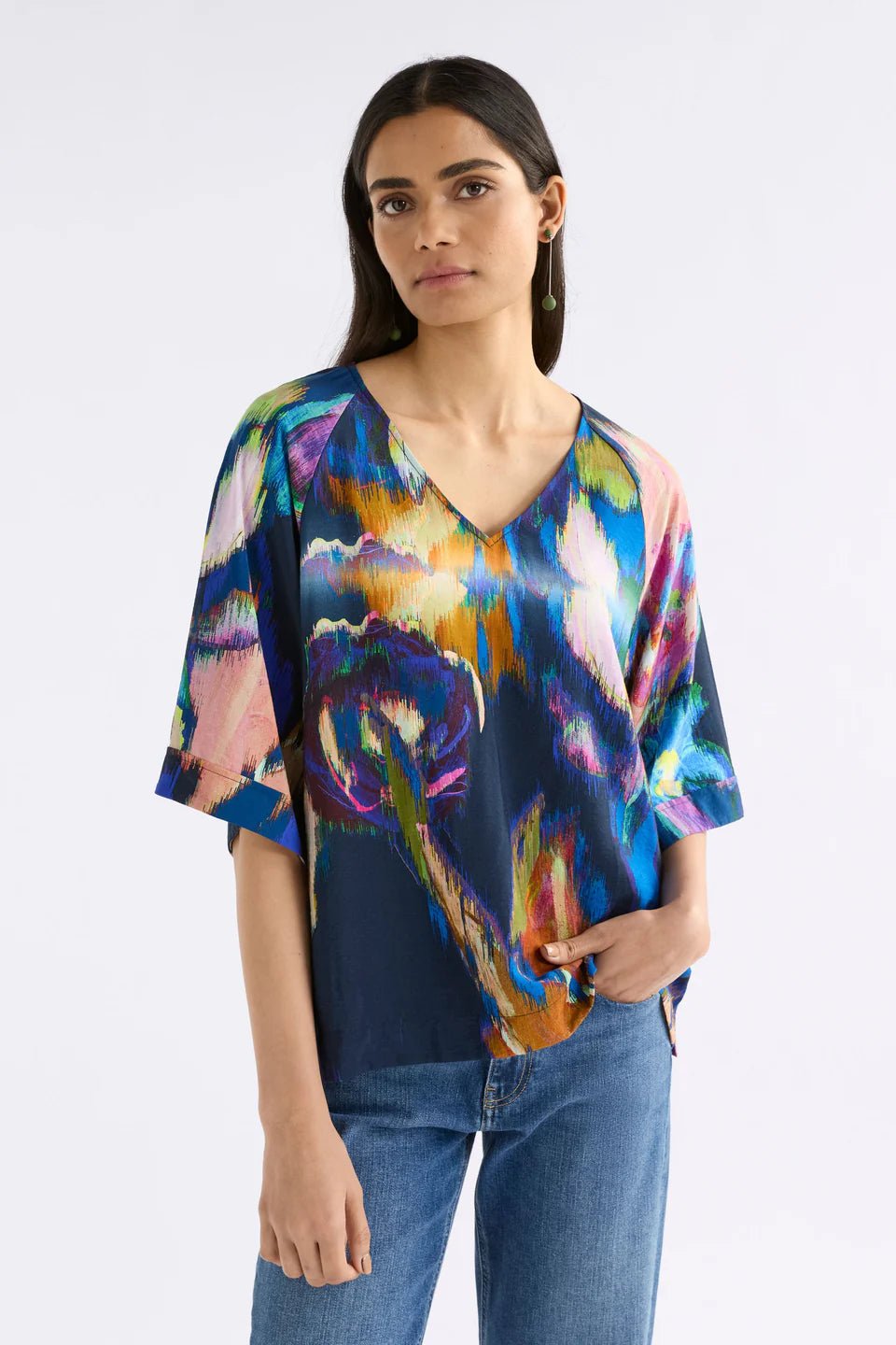 Shop Moda V Neck Top - Elk The Label