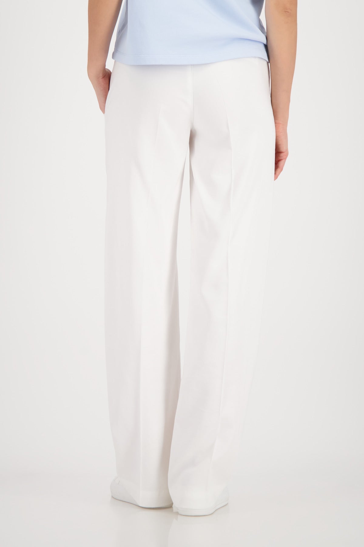 Shop Monari Cape Town Wide-Leg Trousers with Drawstring - Monari