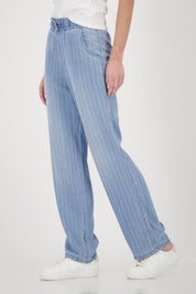 Shop Monari Hampton Lia R Jeans - Monari