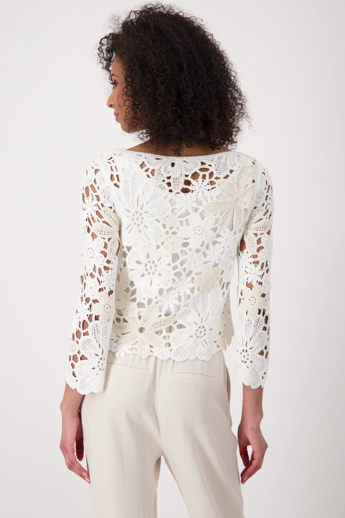 Shop Monari Havanna Cornelly Lace Pullover with Sequin - Monari