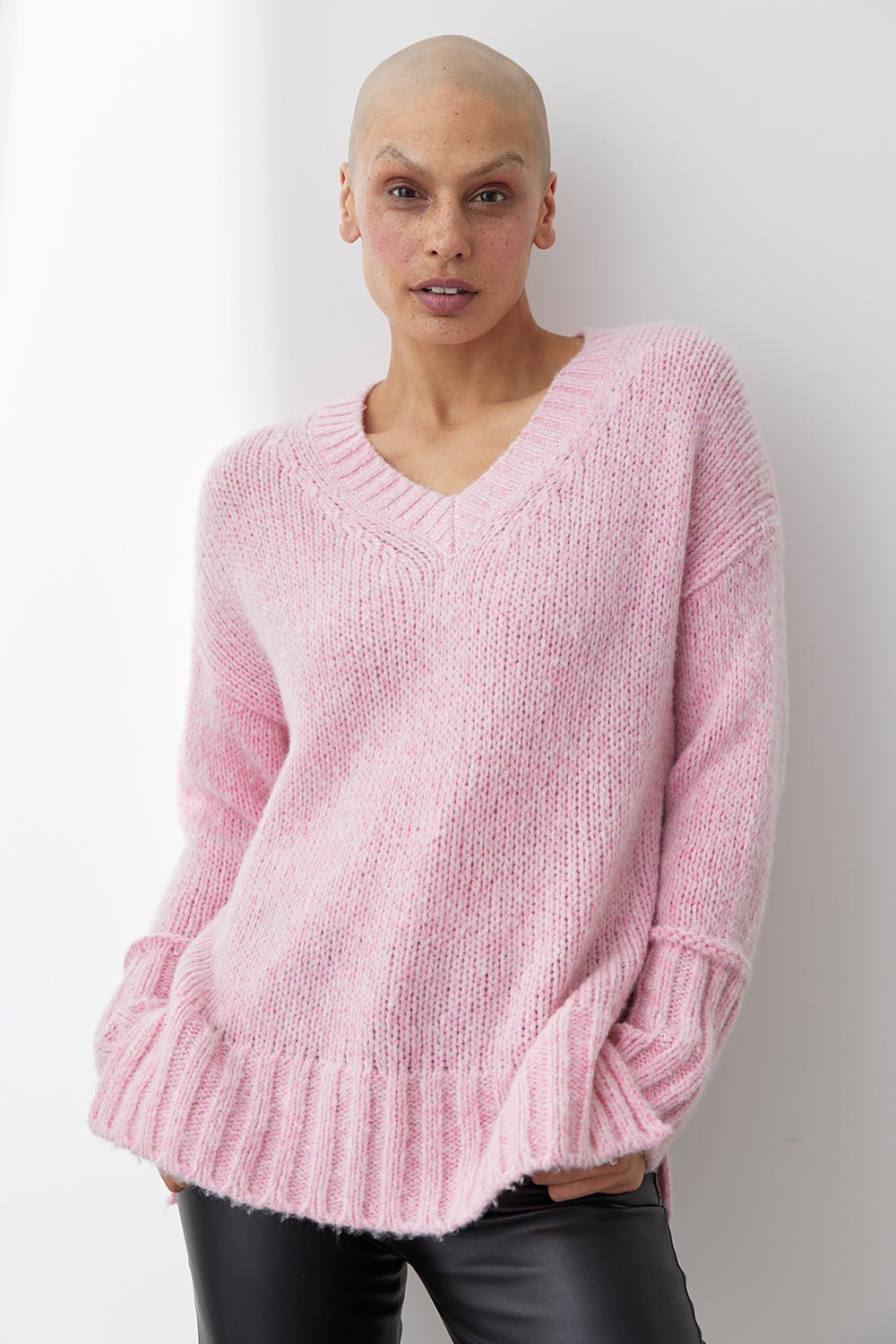 Shop Naya Vee Sweater | Rose - Mia Fratino