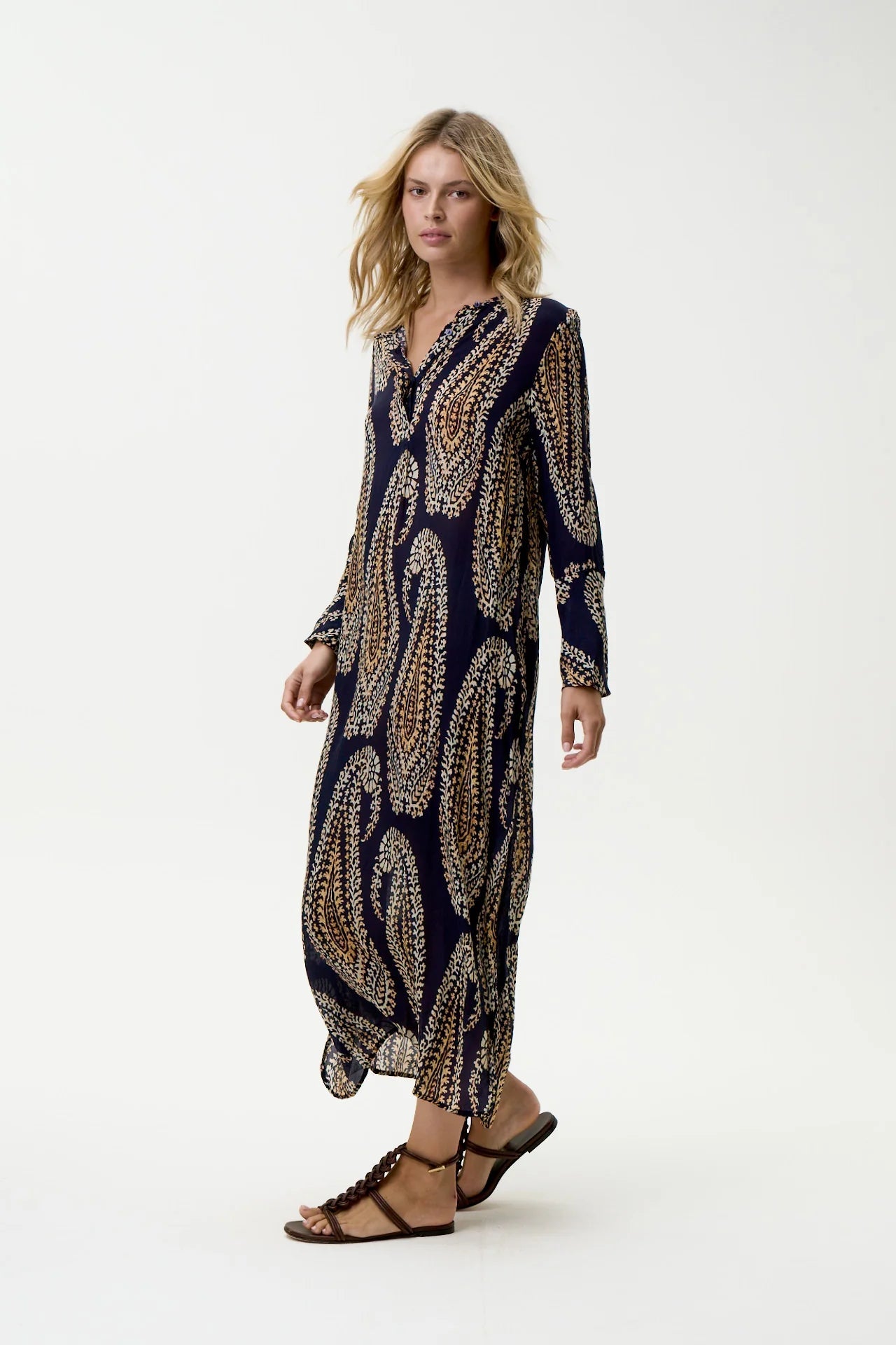 Shop Oneseason Australia Long Genie - Provence - Viscose - Navy Paisley - Oneseason Australia