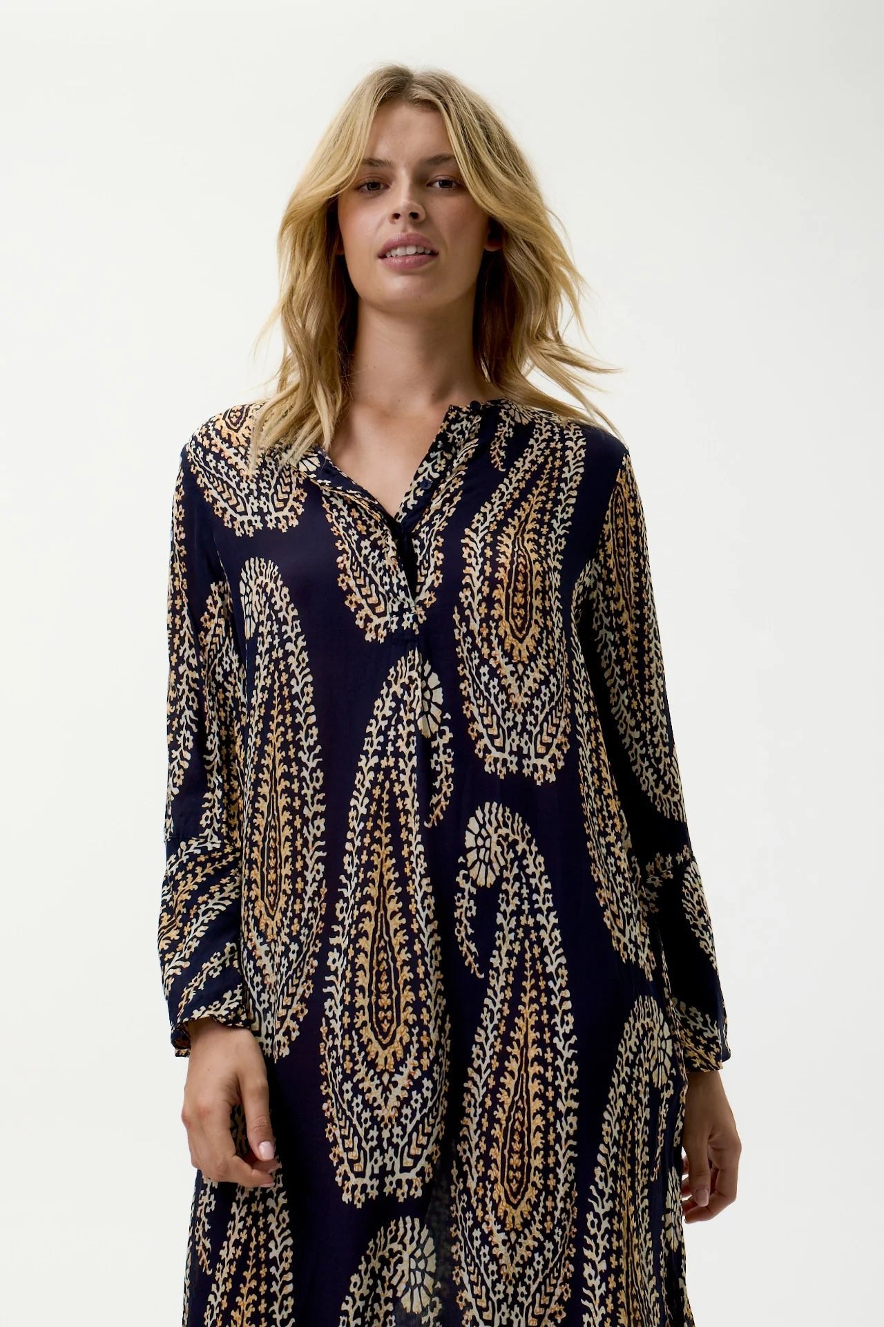 Shop Oneseason Australia Long Genie - Provence - Viscose - Navy Paisley - Oneseason Australia