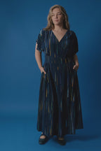 Elk Kayra V Neck Midi Dress