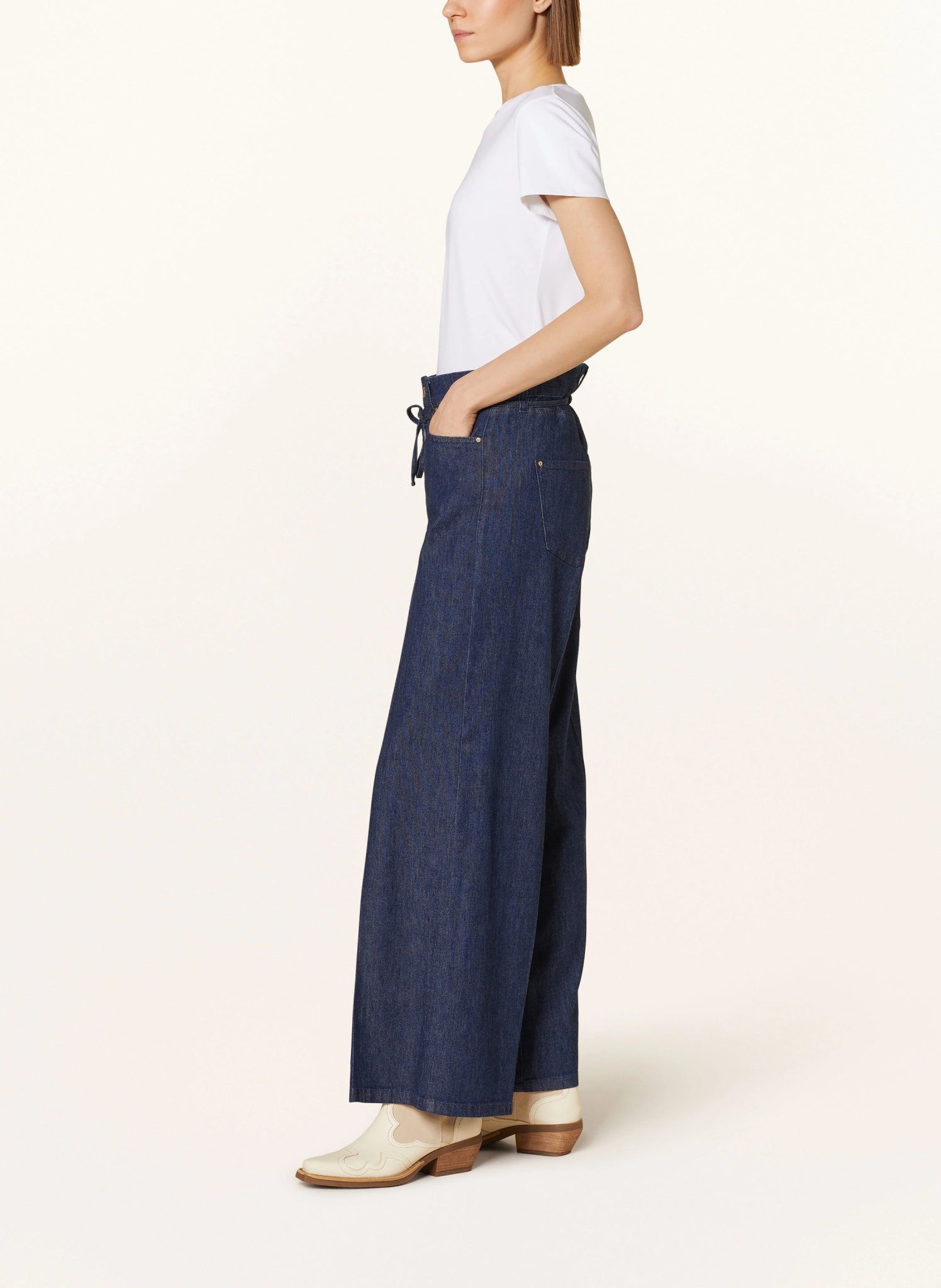 Shop Raffaello Rossi Sventy Belt Fluid Denim Wide Leg Jean - Raffaello Rossi