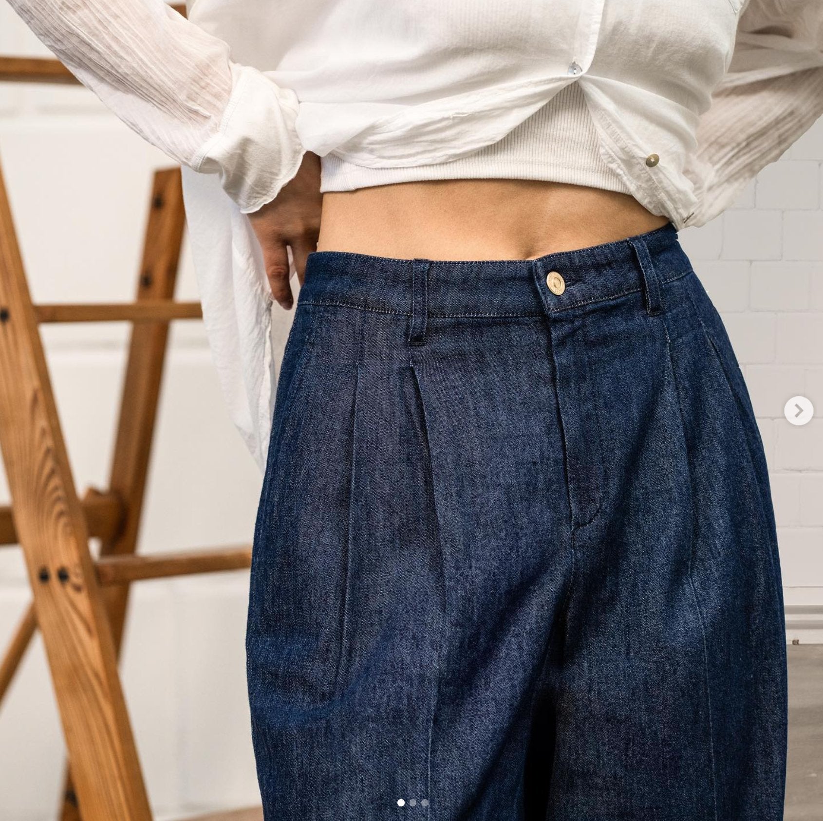 Shop Raffaello Rossi Sventy Belt Fluid Denim Wide Leg Jean - Raffaello Rossi