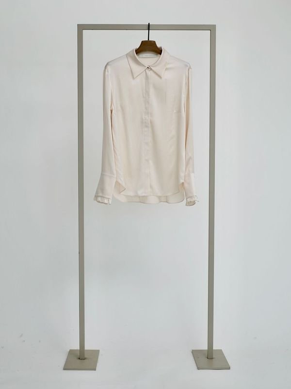 Shop Silk Shirt | Alabaster - Herzen's Angelegenheit