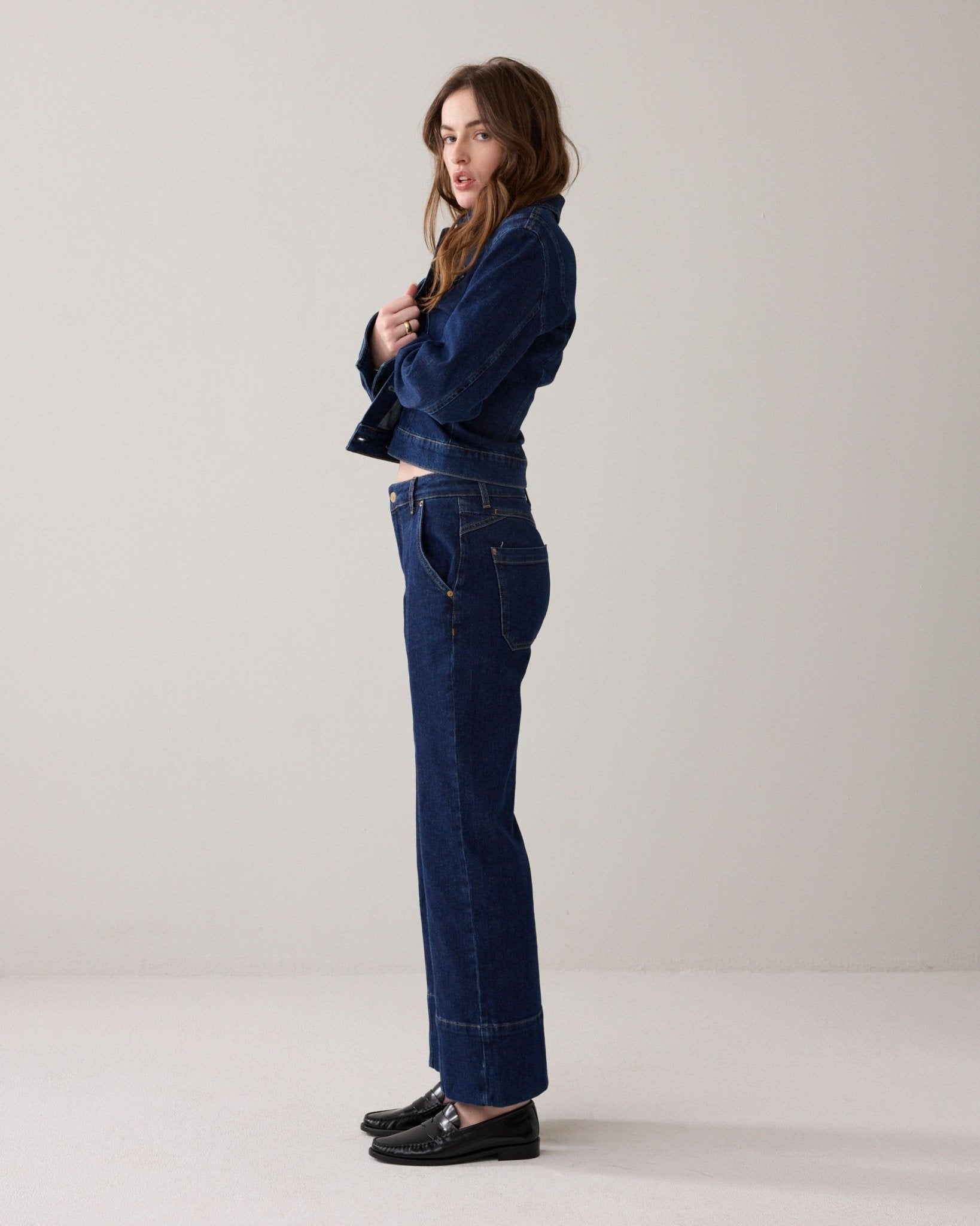 Shop Summum Woman Flared Jeans in Rinse Denim - Summum Woman