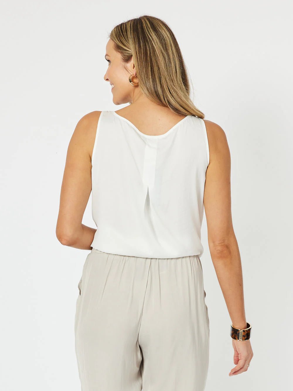 Shop Traveller Luxe Cami | White - Hammock & Vine