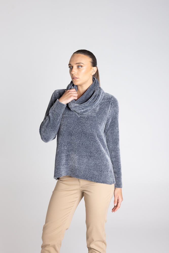 Shop Two T's Chunky Chenille Knit Snood - Two - T's