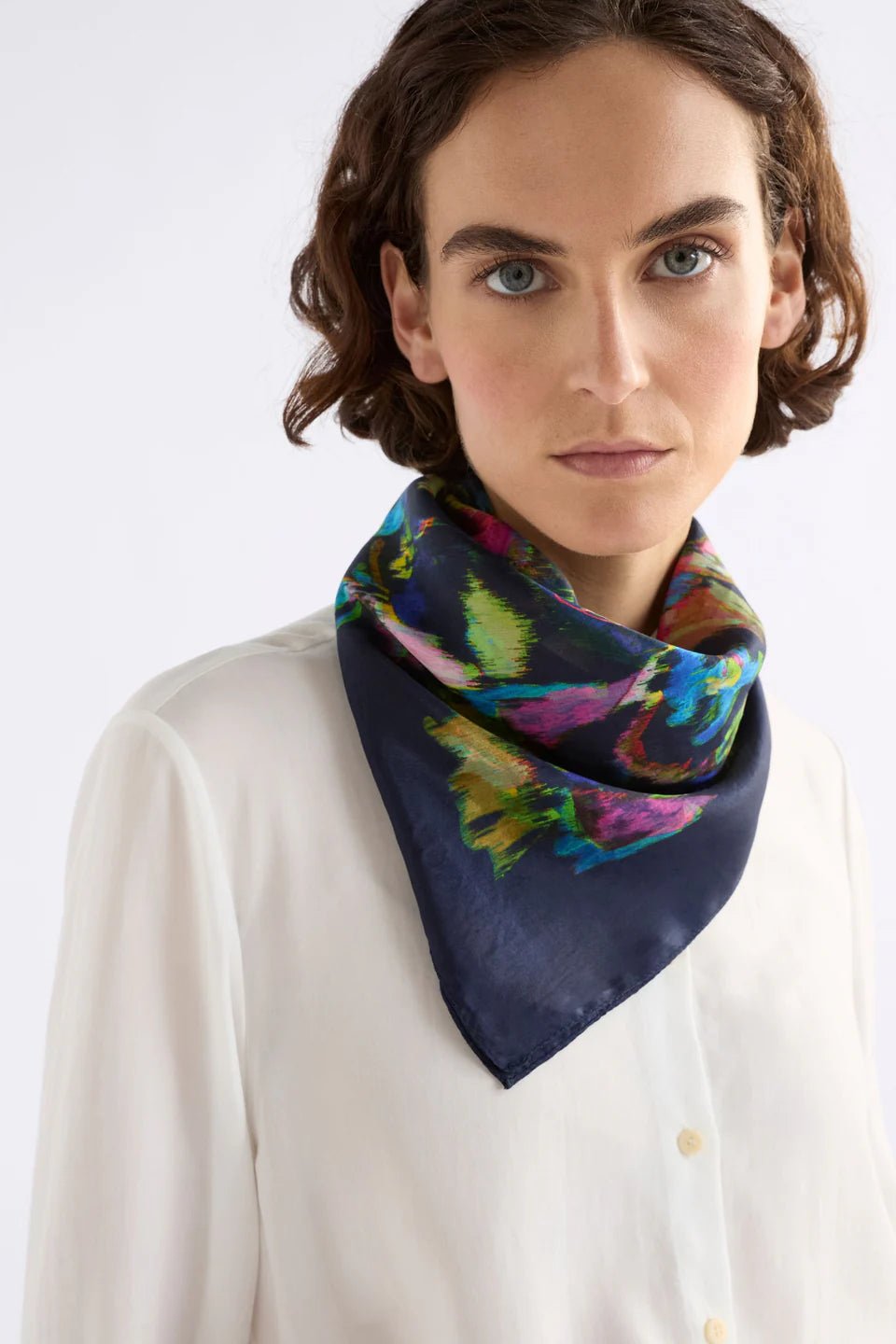 Shop Vaara Scarf - Elk