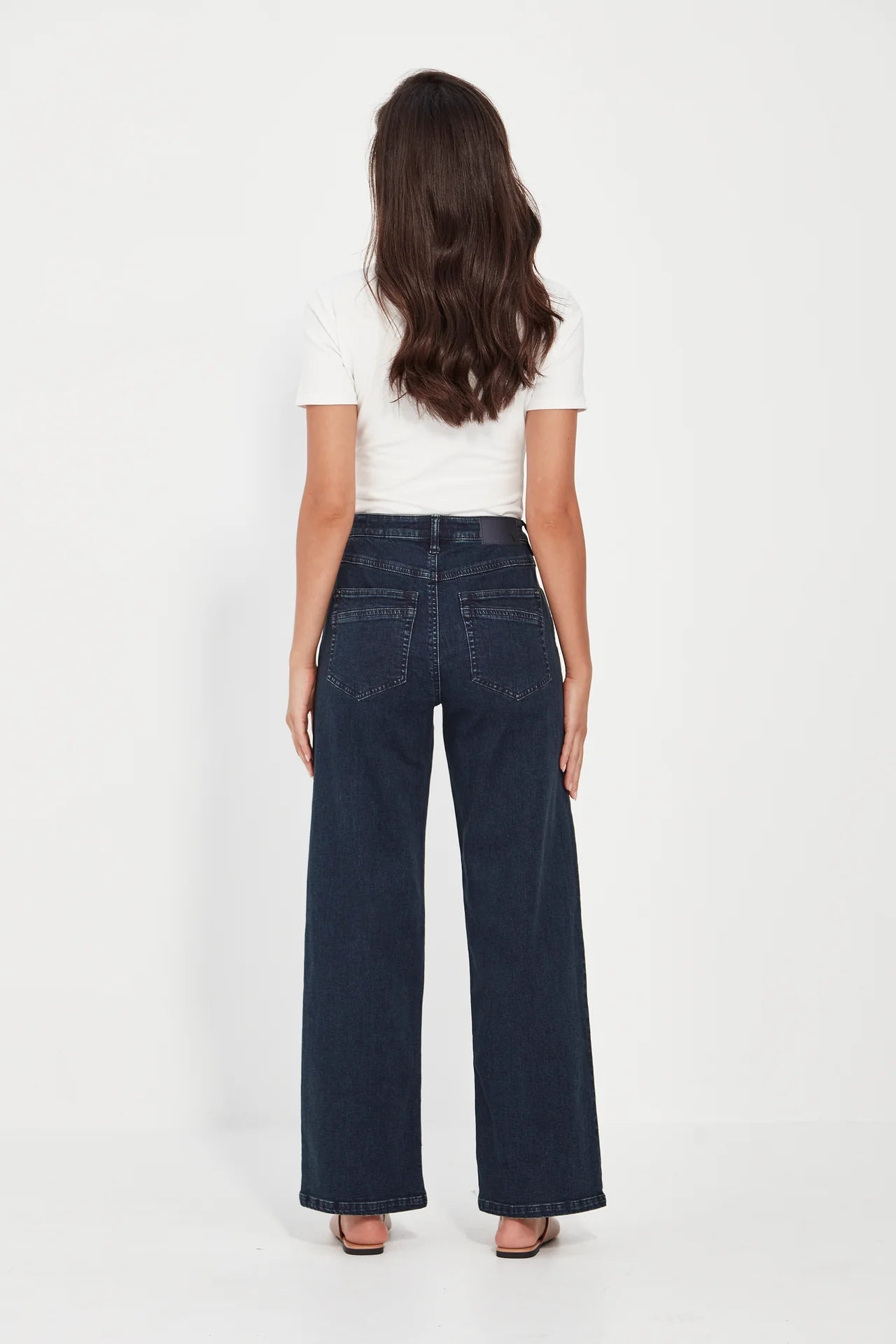 Shop Verge Cruise Jean - Verge