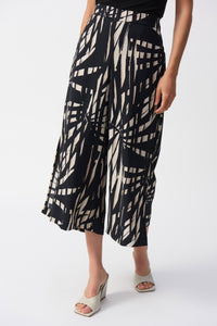 Shop Woven Tropical Print Culotte Pants - JOSEPH RIBKOFF