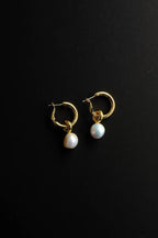 Shop Zahar Sophia Gold/Pearl Earrings - Zahar