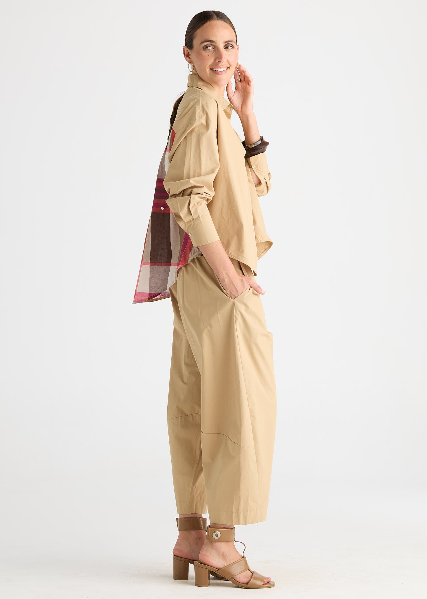 Shop Zaket & Plover Barrel Leg Cotton Pant - Zaket & Plover