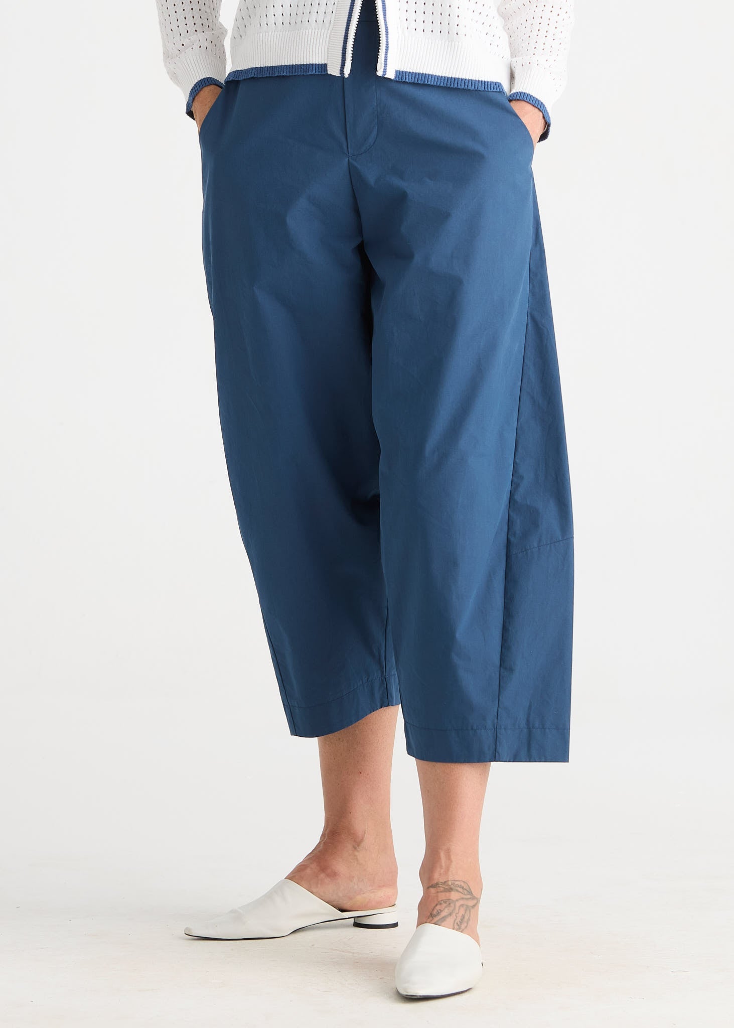 Shop Zaket & Plover Barrel Leg Cotton Pant - Zaket & Plover