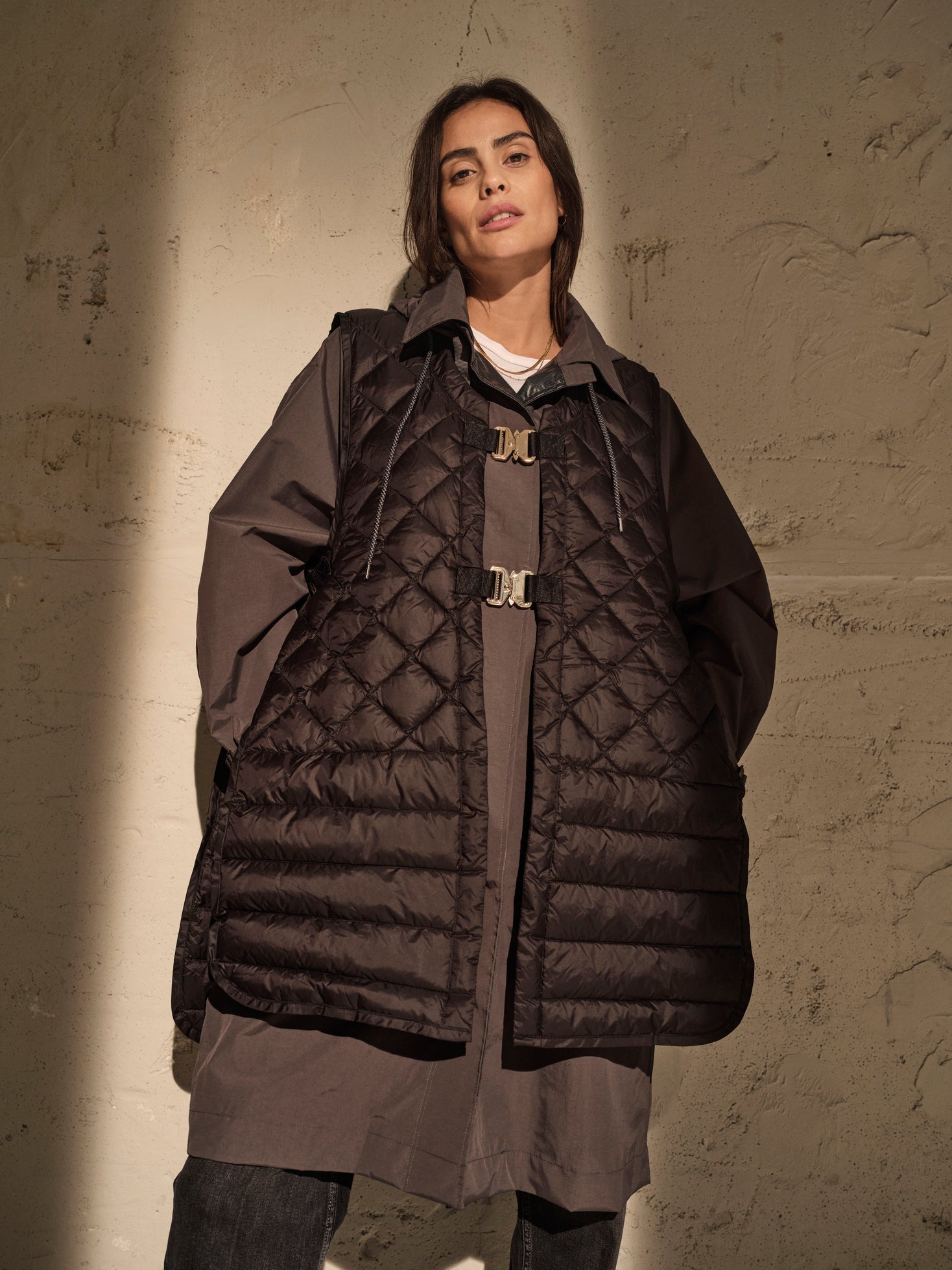 Shop Baia Raincoat | Asphalt - Mos Mosh