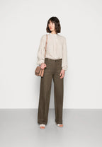 Shop Colette Balance Pant | Grape Leaf - Mos Mosh
