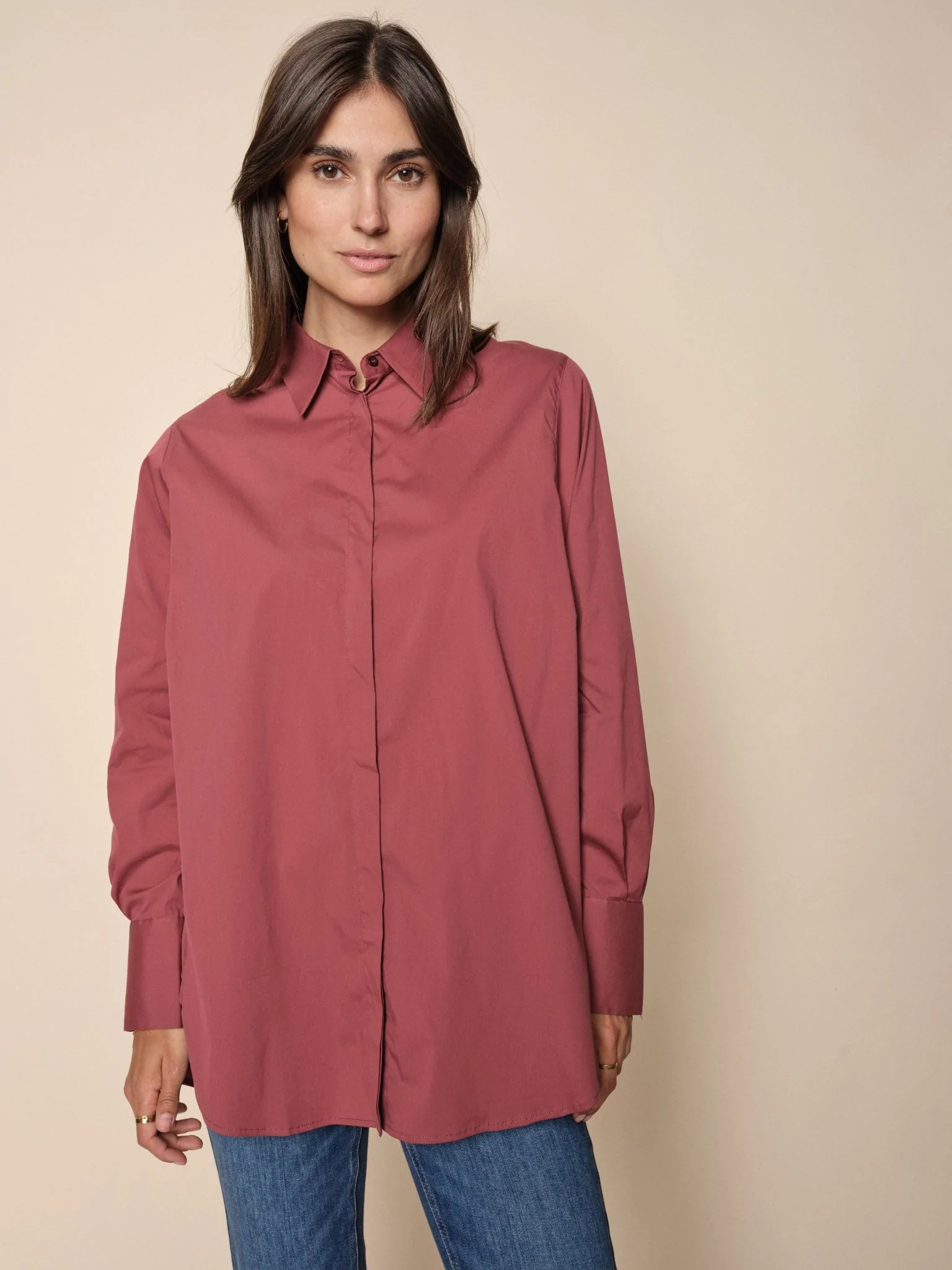 Shop Enola Oversized Shirt | Oxblood - Mos Mosh