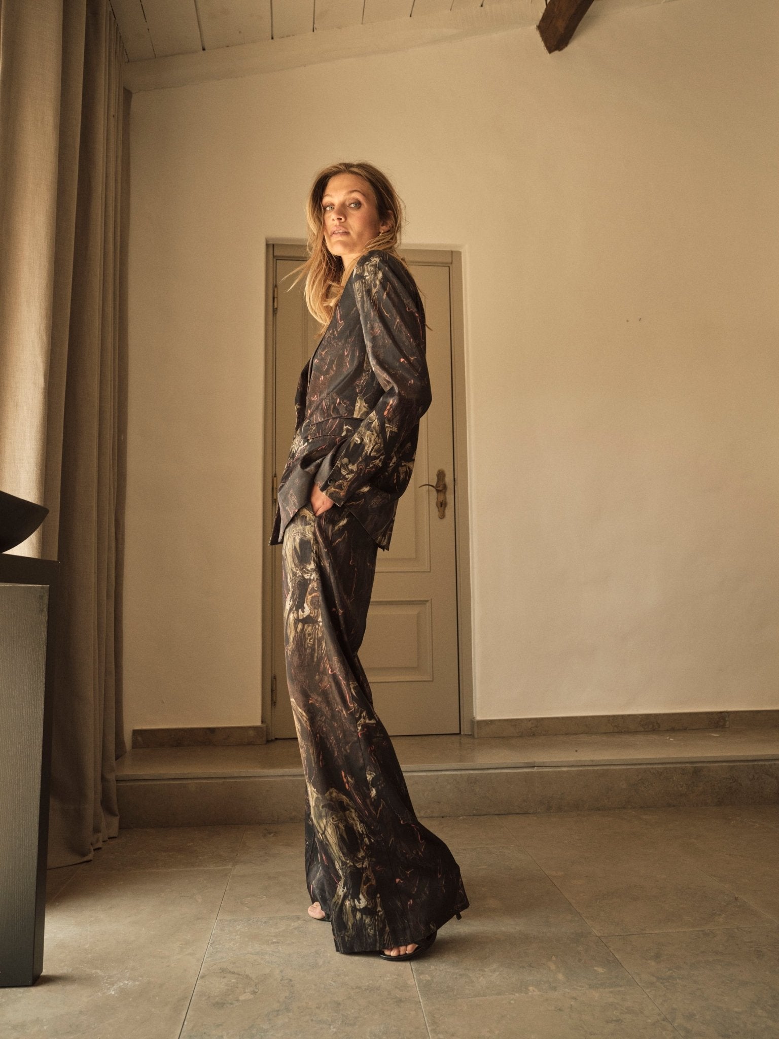 Shop Jules Marble Pant | Black - Mos Mosh