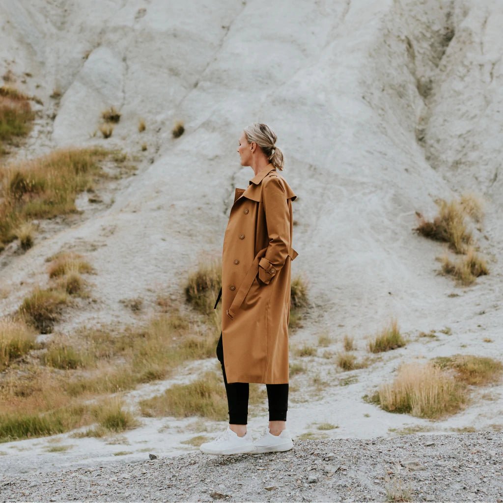 Waterproof trench coat deals australia