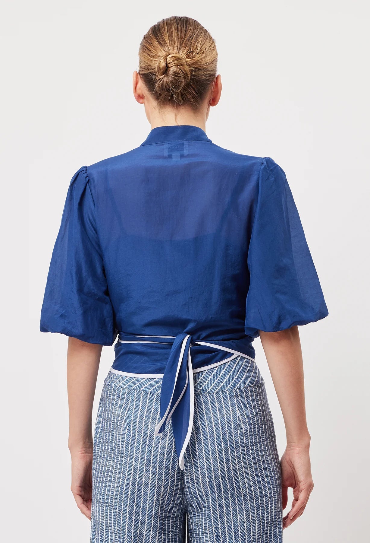 Shop PRE-ORDER Flores Cotton Silk Puff Sleeve Shirt | Marino - ONCEWAS