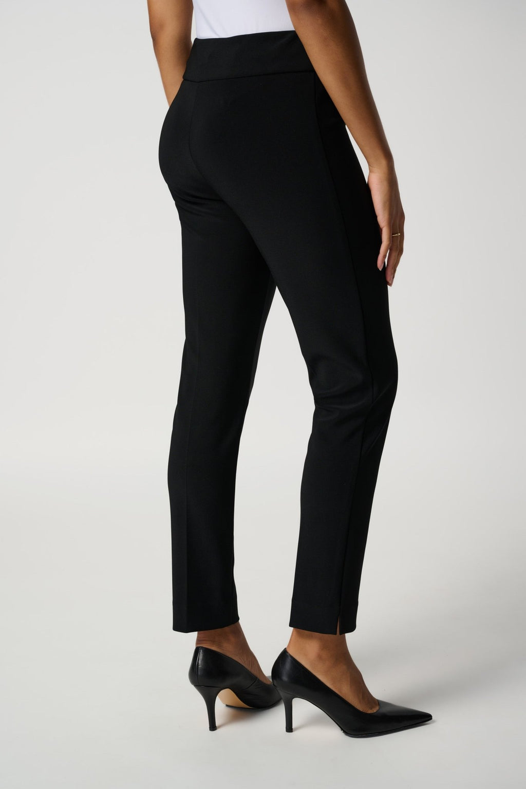 Shop PRE-ORDER Joseph Ribkoff Classic Tailored Slim Pant Style 144092 | Black - Joseph Ribkoff