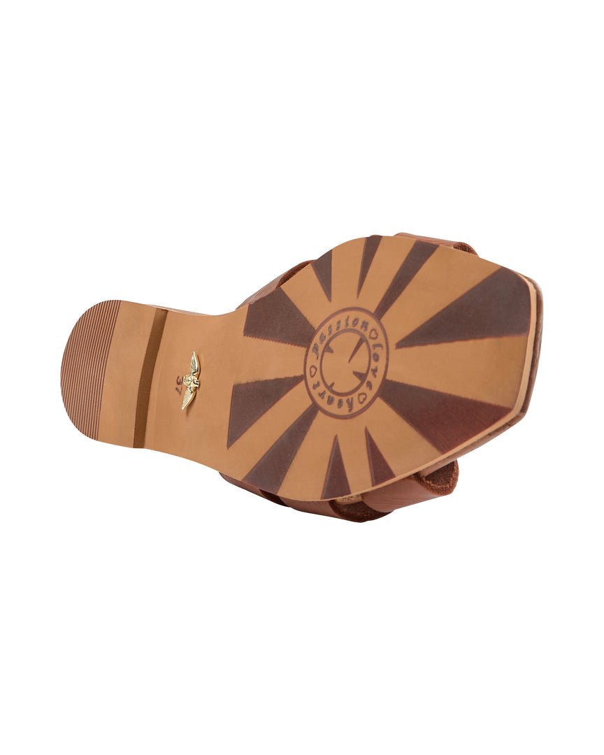 Shop PRE-ORDER Sicily Leather Slide | Cognac - Mos Mosh