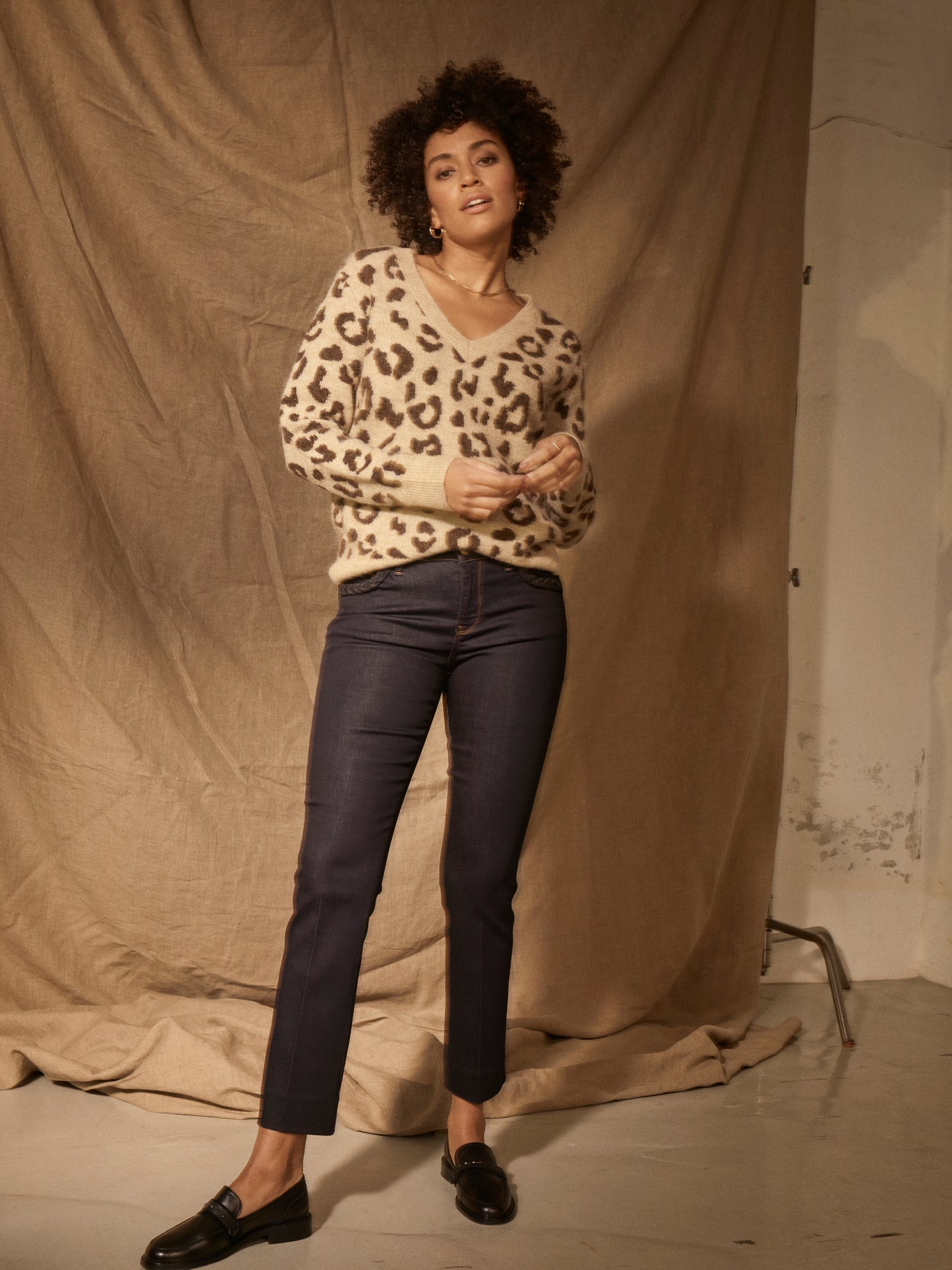 Shop Soffia Leo Knit - Mos Mosh