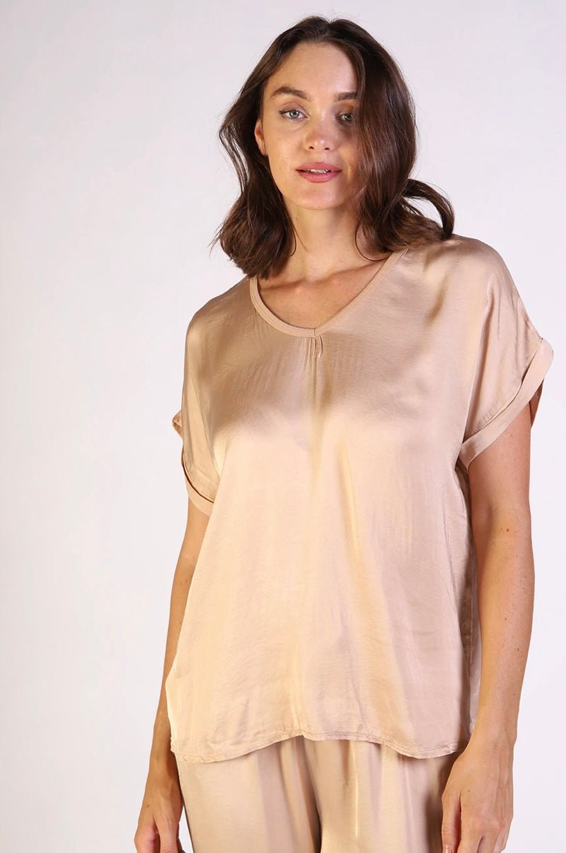 Shop Taylor Tee in Black or Camel - Ridley