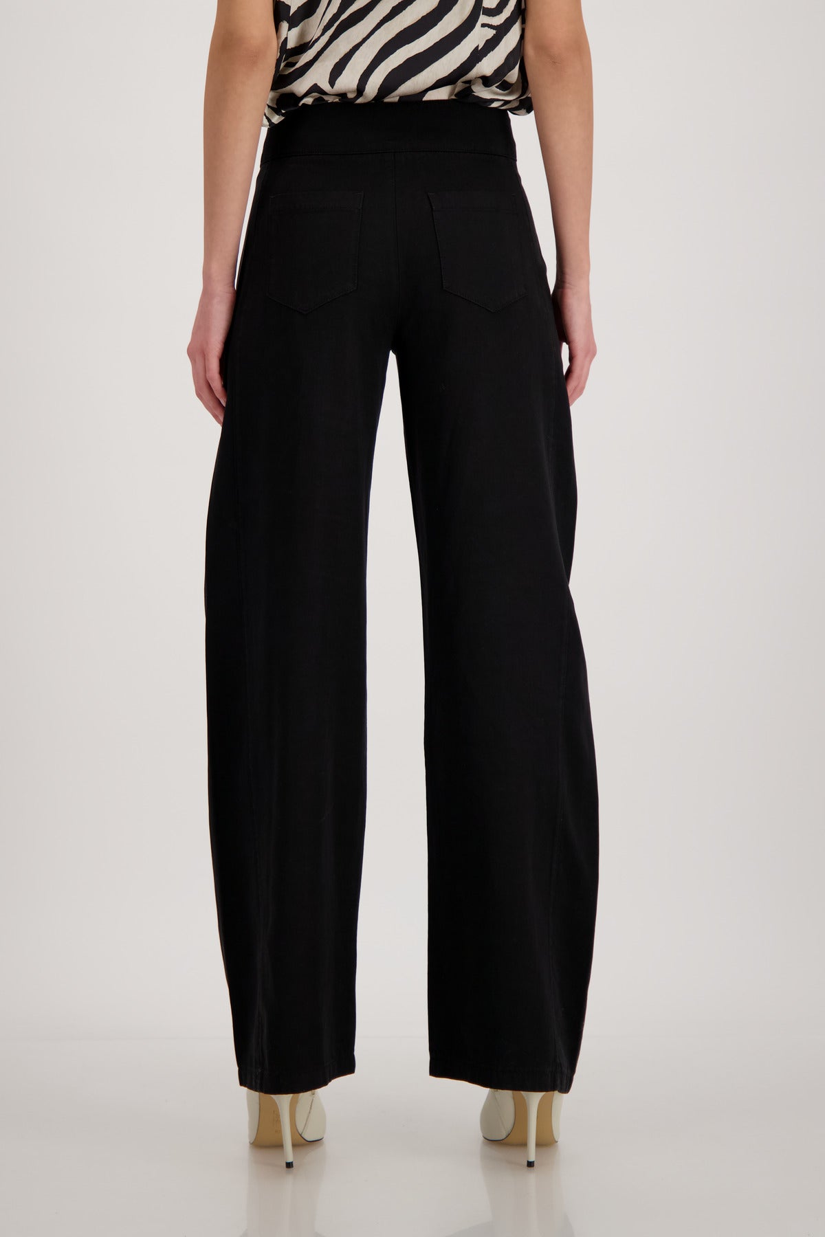 Shop Wide Leg Draw String Pant | Black - Monari